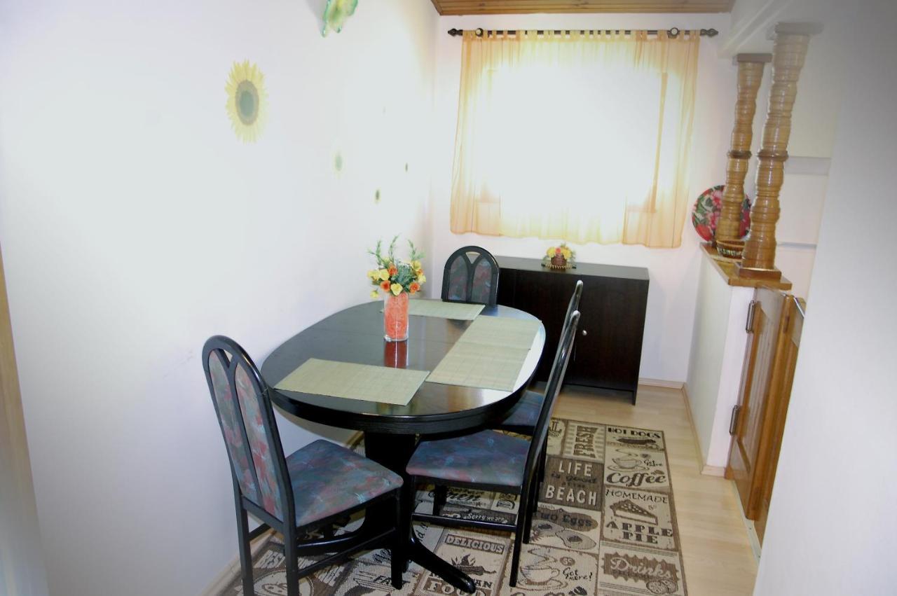 Olive Apartment *